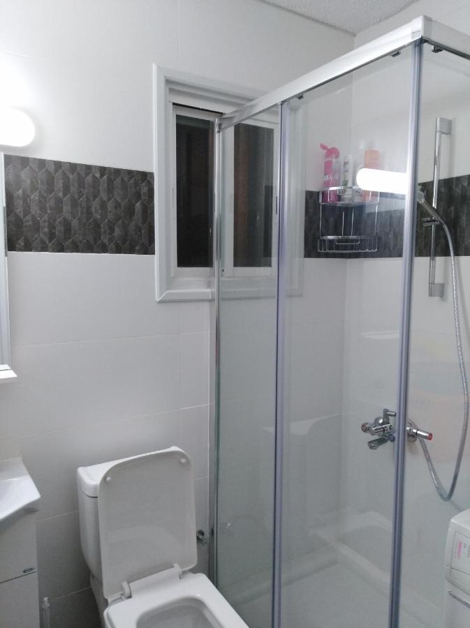 Larnaca, Pervolia 1 Bedroom Seaside Apartment Dış mekan fotoğraf