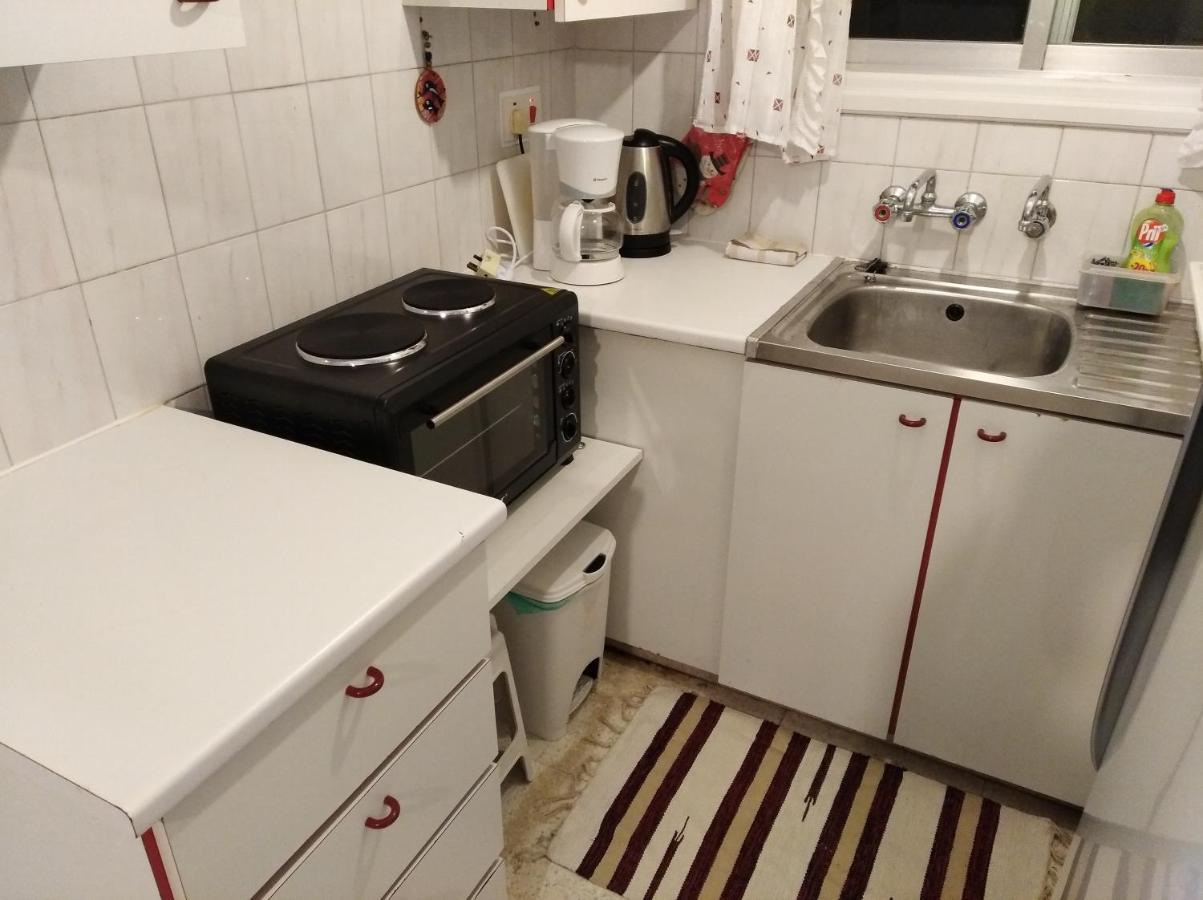 Larnaca, Pervolia 1 Bedroom Seaside Apartment Dış mekan fotoğraf