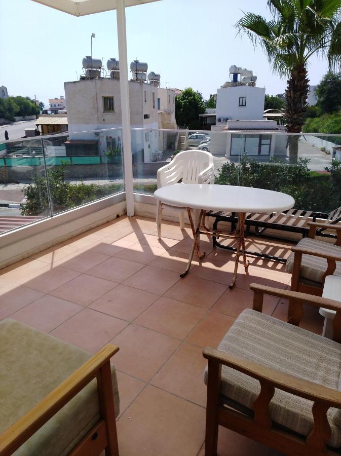Larnaca, Pervolia 1 Bedroom Seaside Apartment Dış mekan fotoğraf